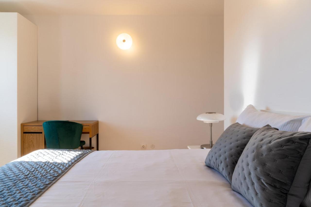 Apartment Pepper Penthouse - Luxurious Duplex Apartment, 50m From The Bacvice Sand Beach *