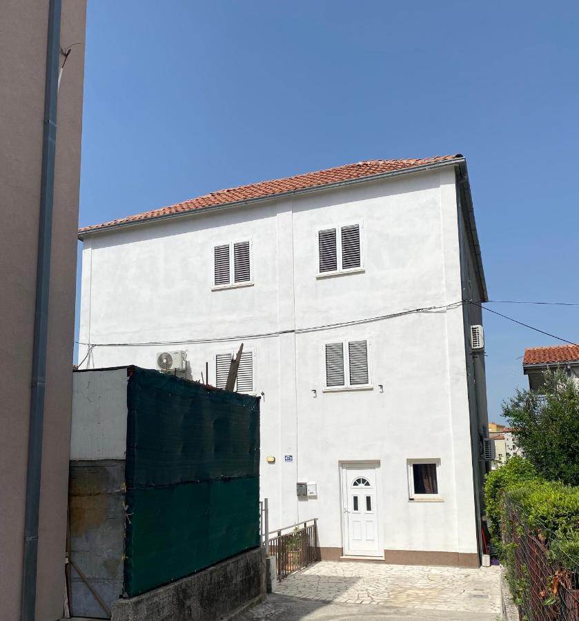Apartment 4 Kilometar To Centar