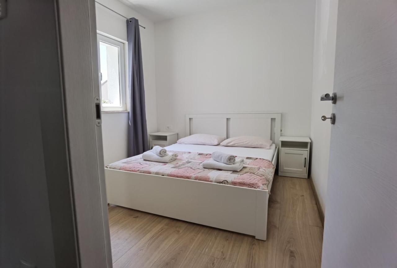 Apartment Nina *