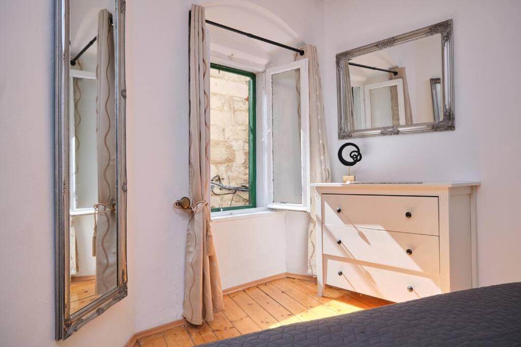 Apartment Galeriana Palace By Litto Split
