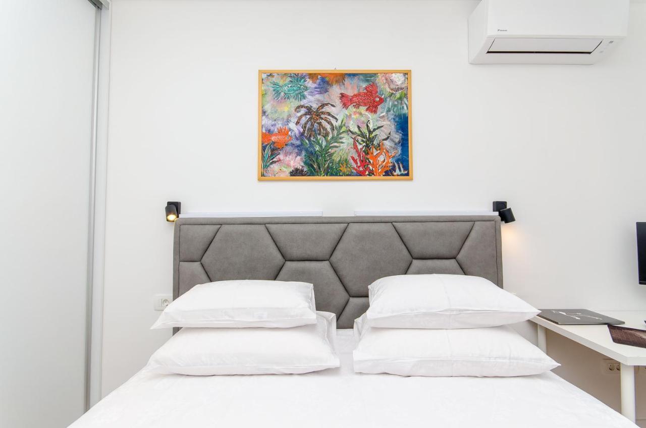 Modern Living Airy Apartamento