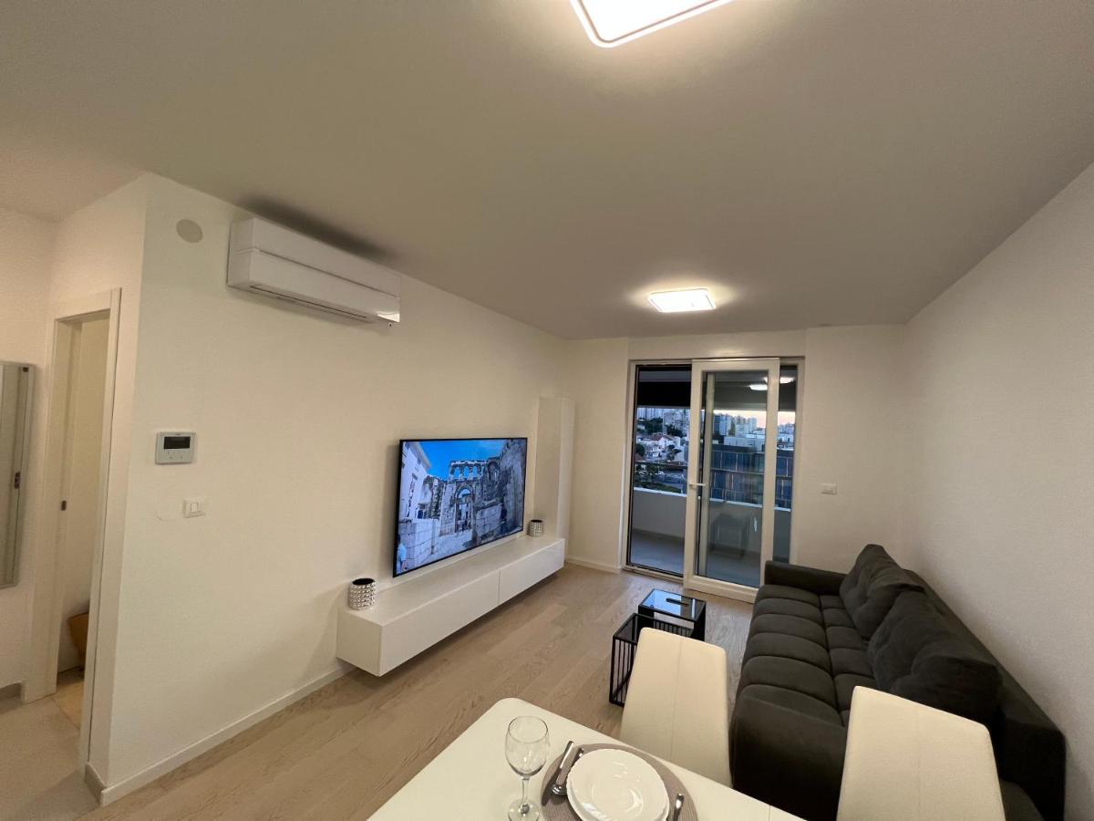 Apartman Addenda With Free Garage Parking *