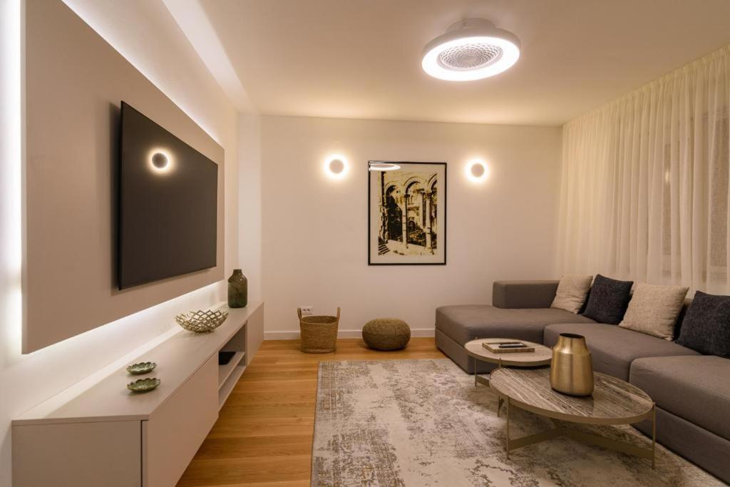 Luxury A'more * Split