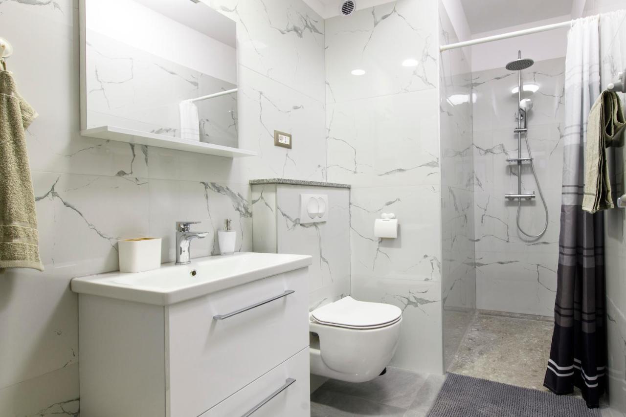 Apartment Delalle Split