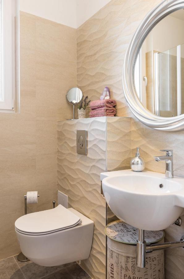 Apartman Romantic With Balcony Split
