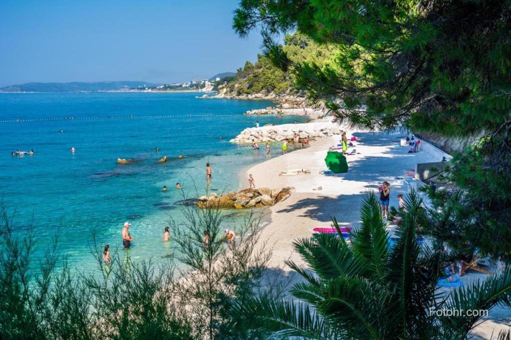 Veluni - - Free Parking * Split