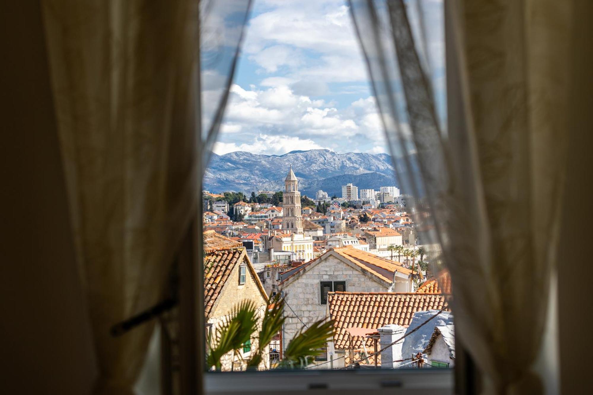 Romantic View