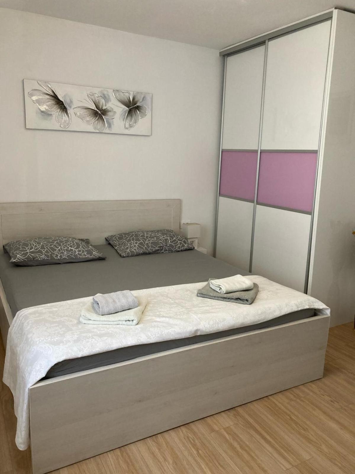 3e Apartment