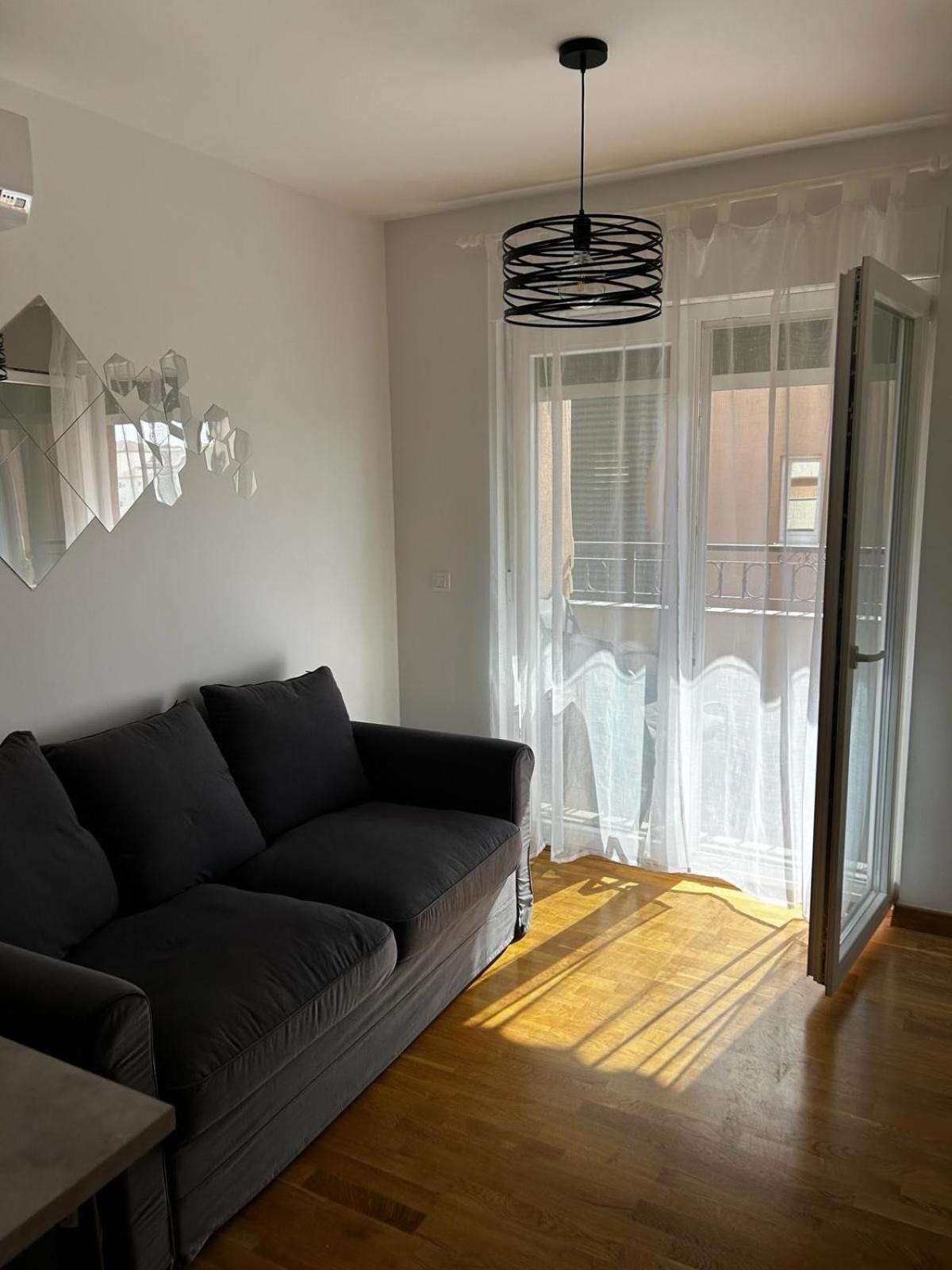 Apartment Veluni - - Free Parking