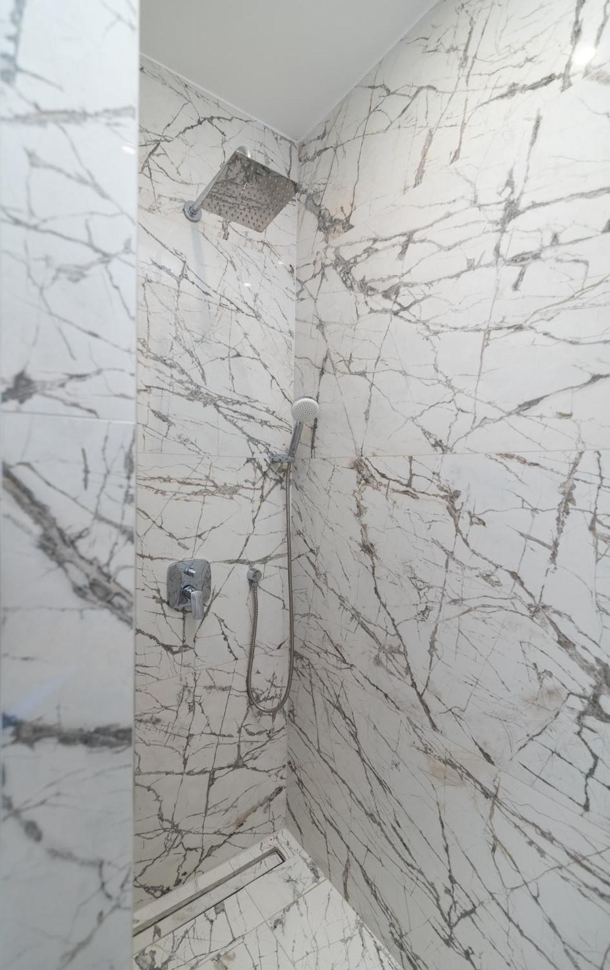 Antares Luxury 1 Gasthof Split