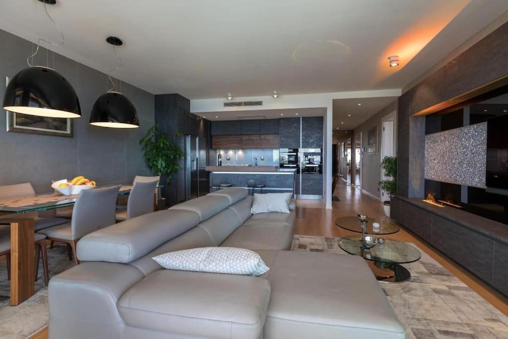 Gray Pearl - Luxury With Pool * Split