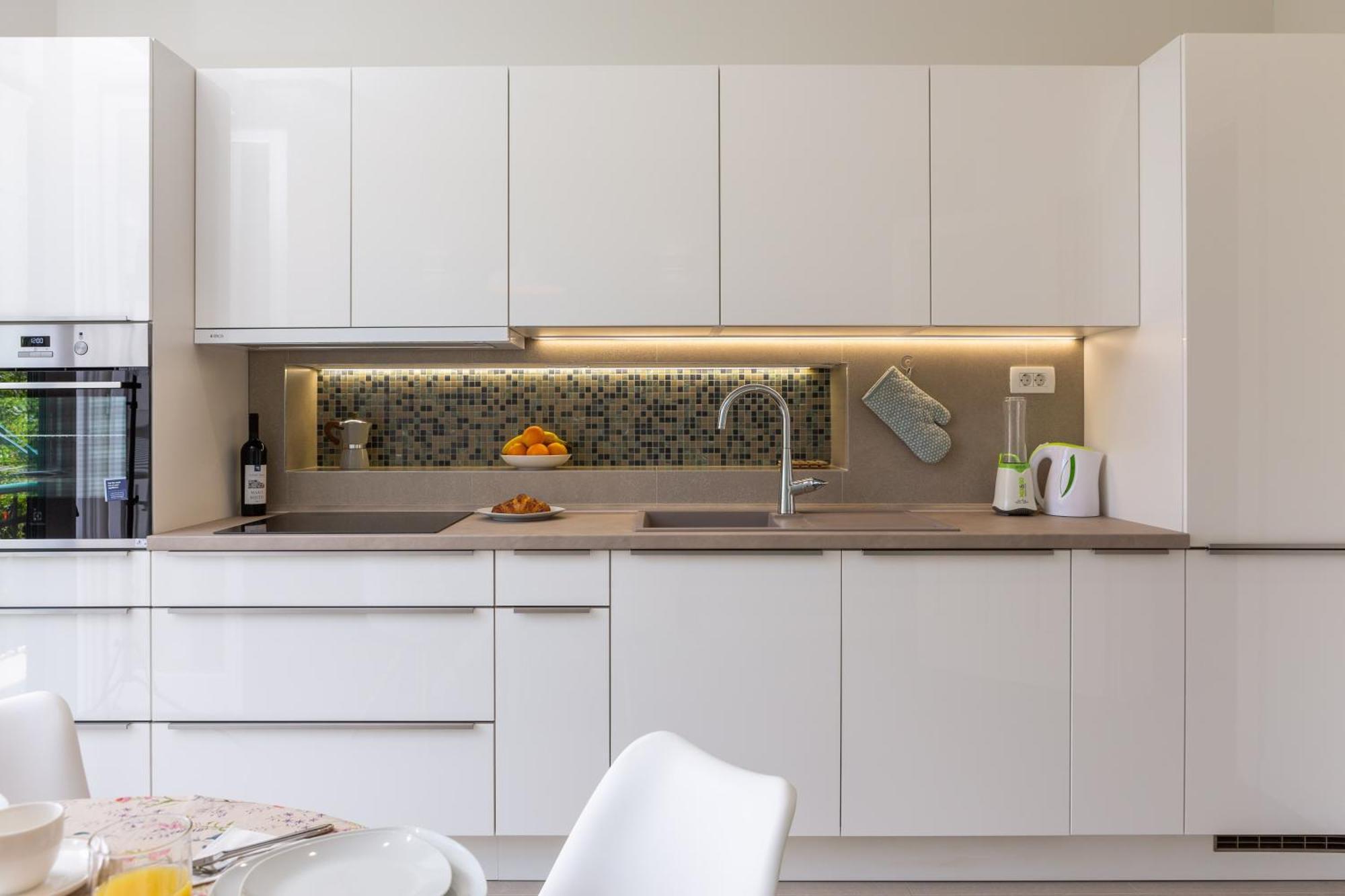 Apartment Deluxe *