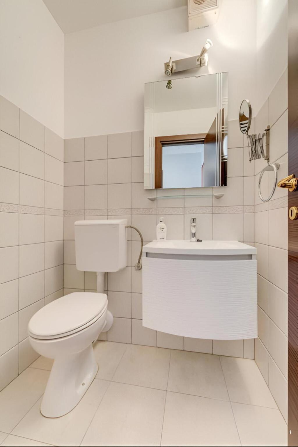 Seascape Apartment