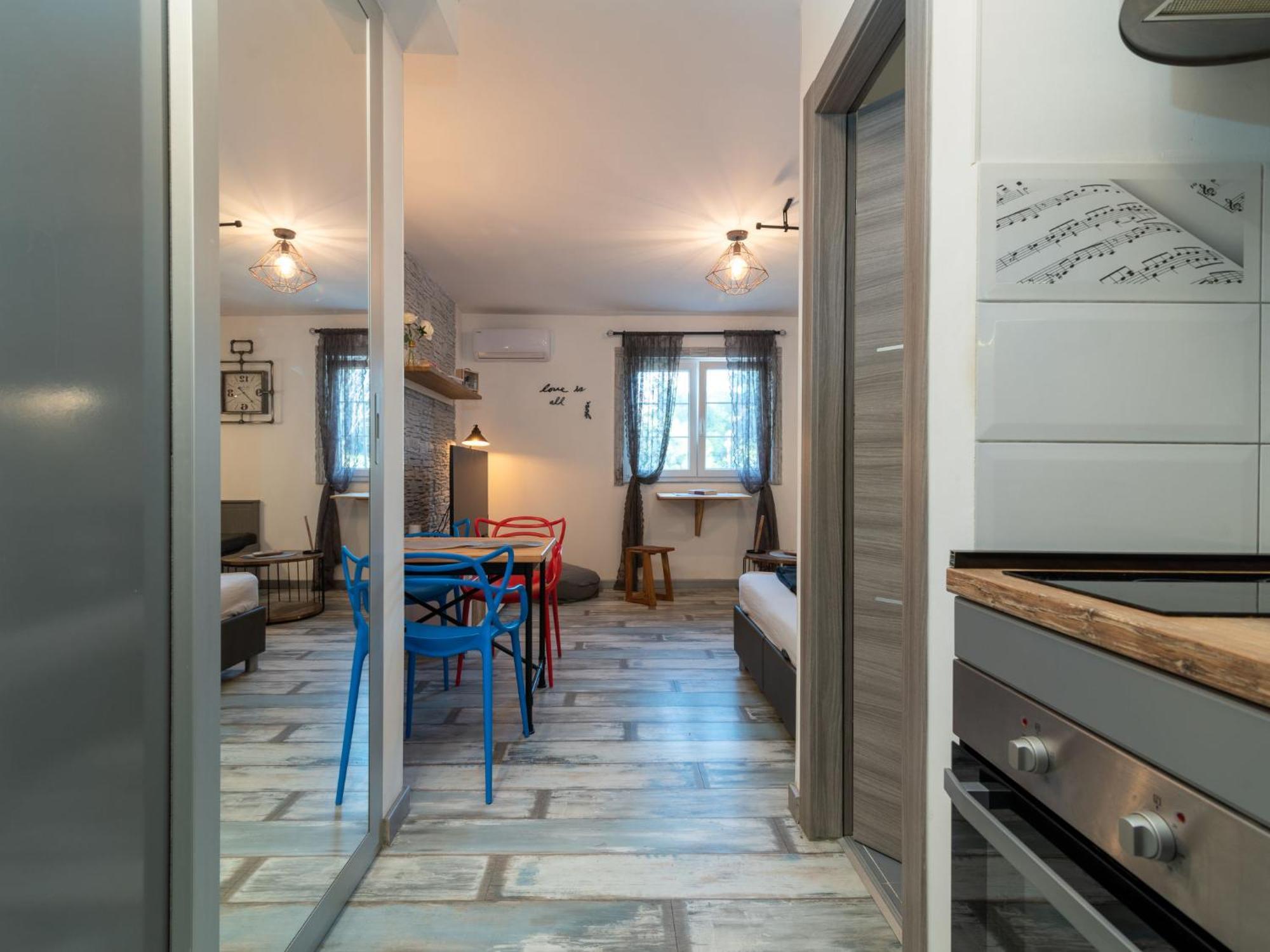 Apartman Studio Modern Cave By Interhome Split