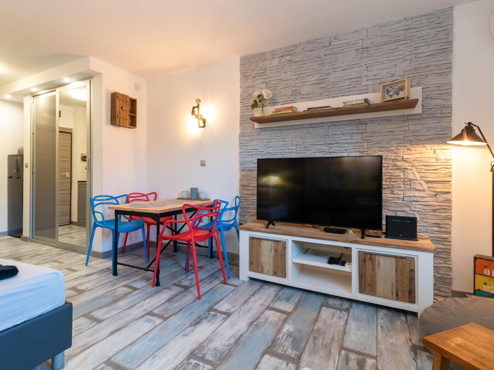 Studio Modern Cave By Interhome Apartman *