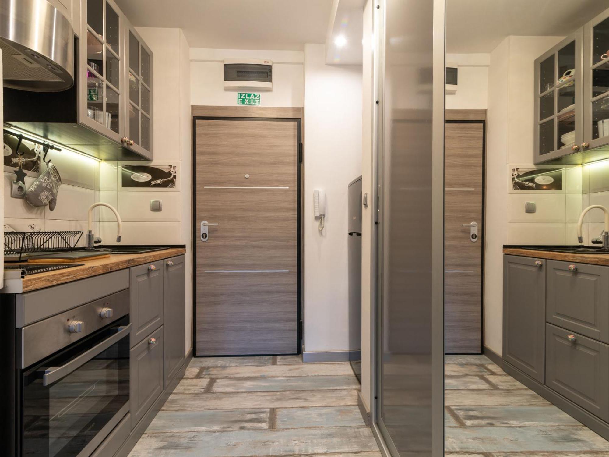 Apartman Studio Modern Cave By Interhome