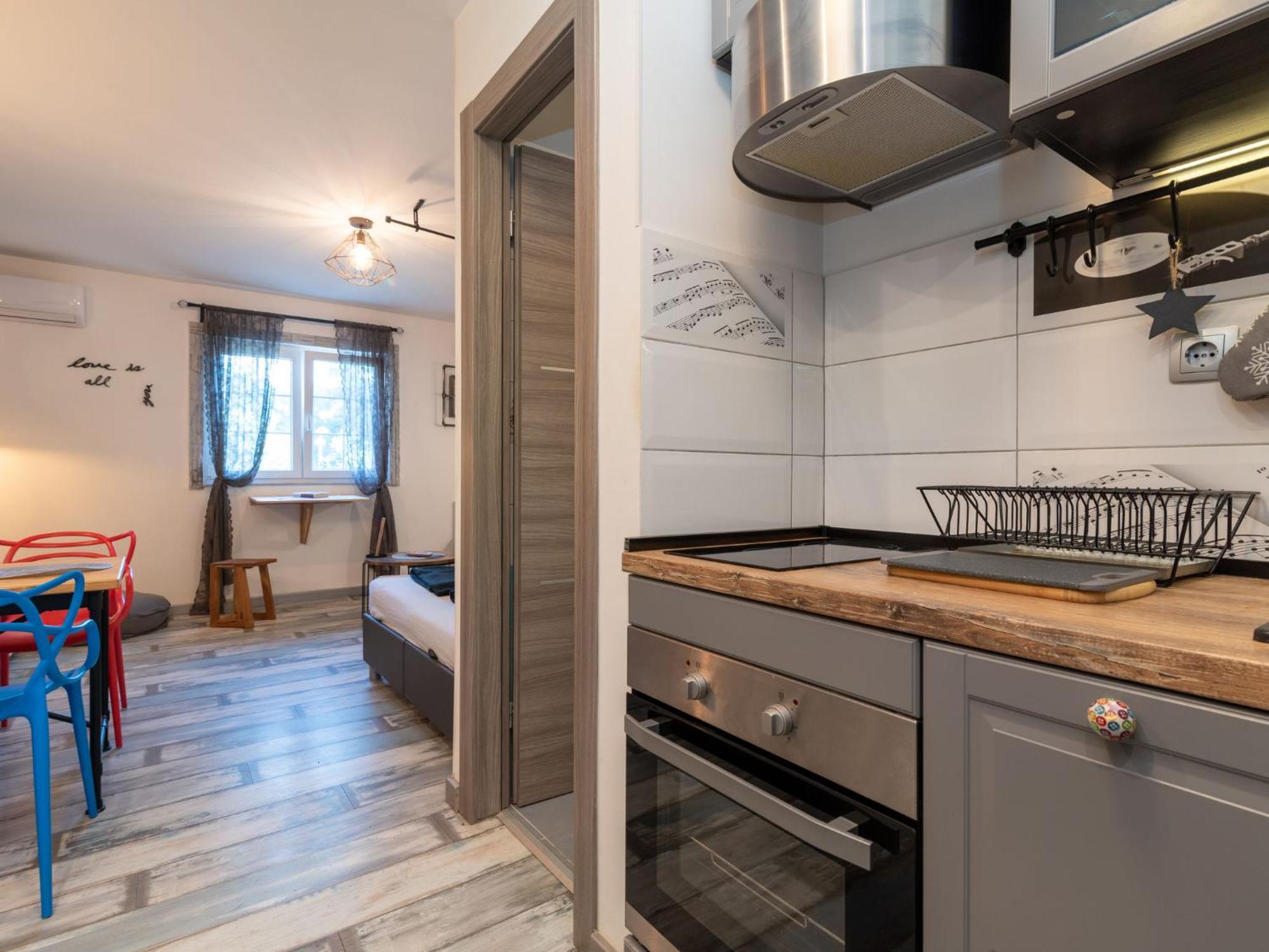 Apartman Studio Modern Cave By Interhome *
