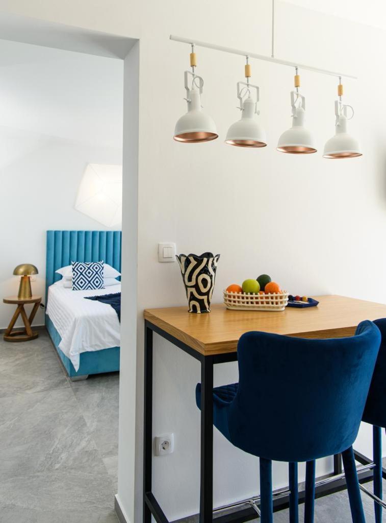 Gallery Luxury Suites & Rooms-Only Adults Apartamento *