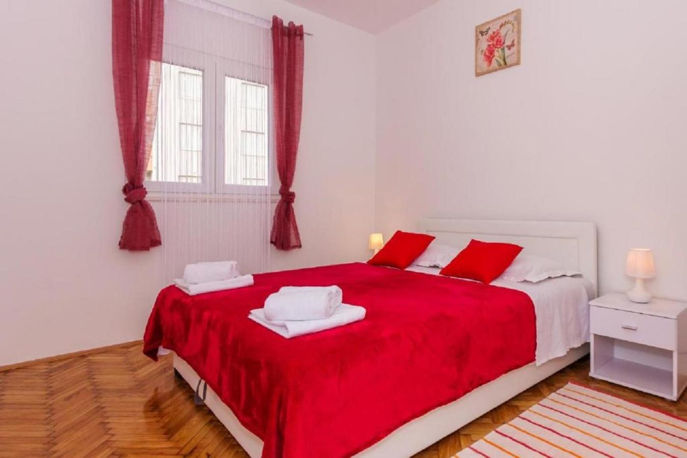 Apartment Andela 2bdrs & Free Wifi