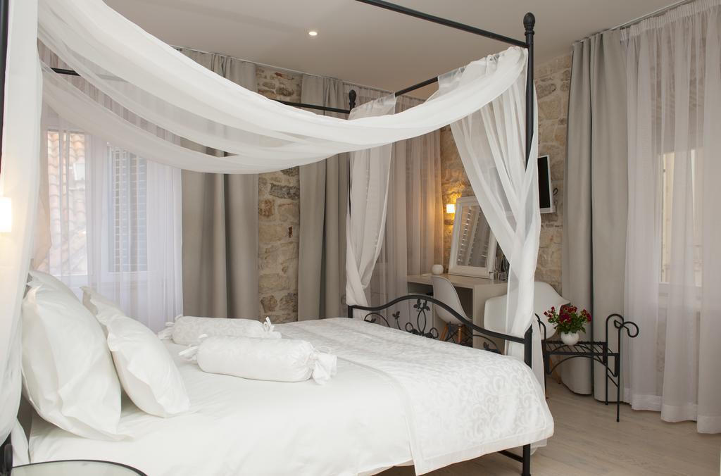 Tartaglia 4* Split