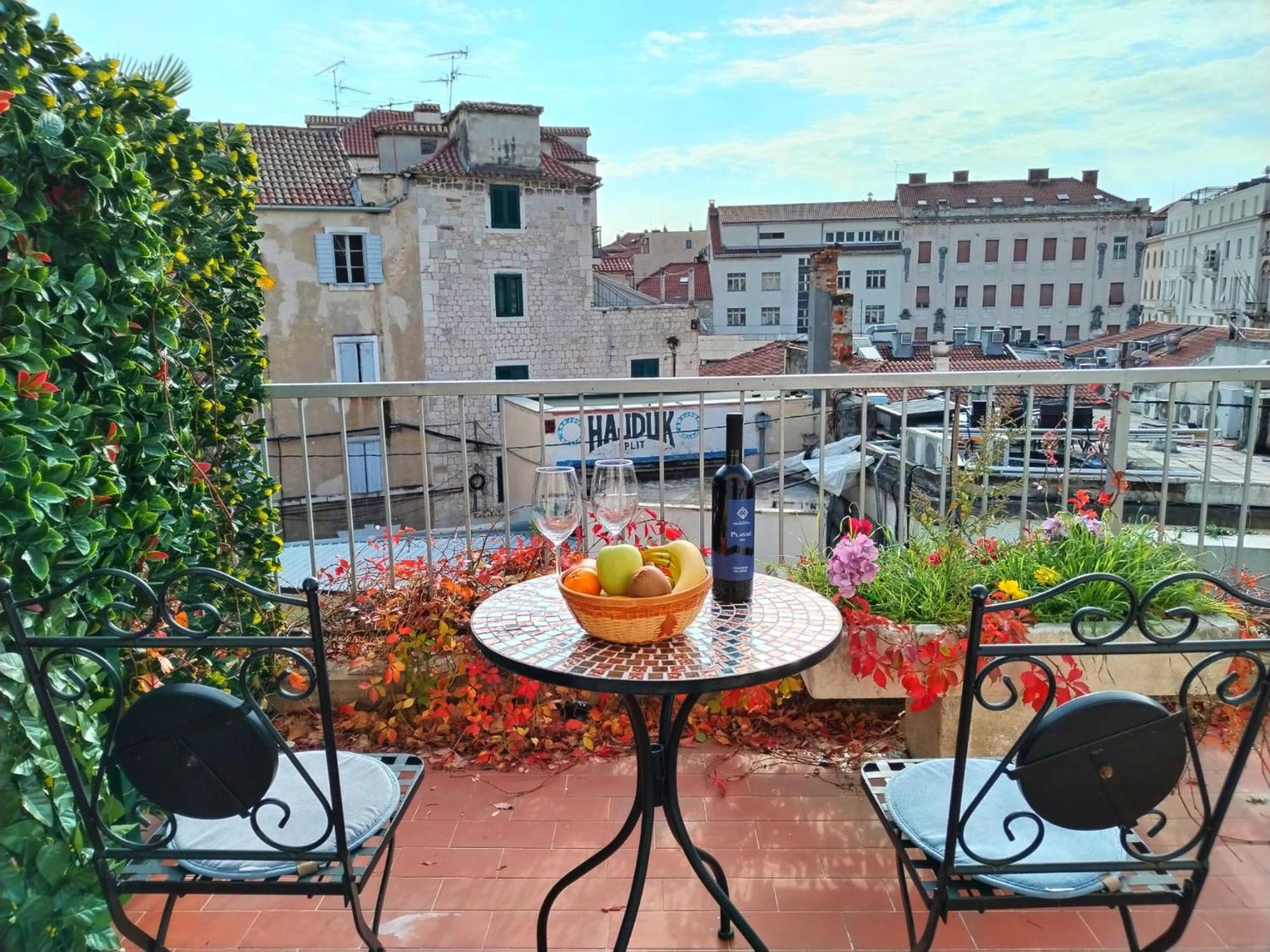 Sunny Terrace Split