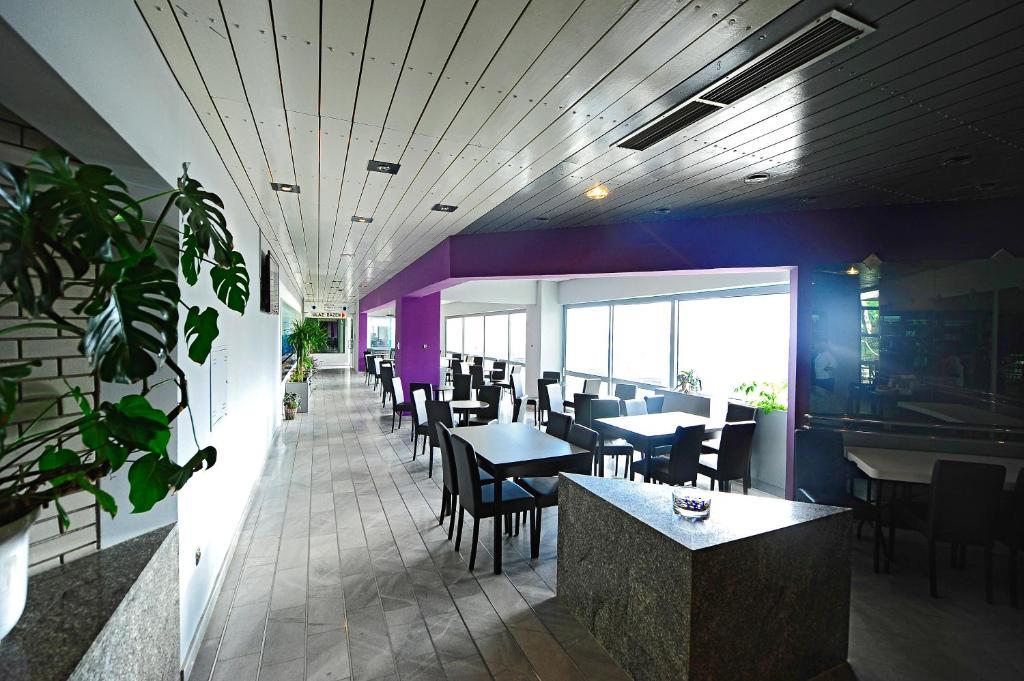 Jadran Hotel