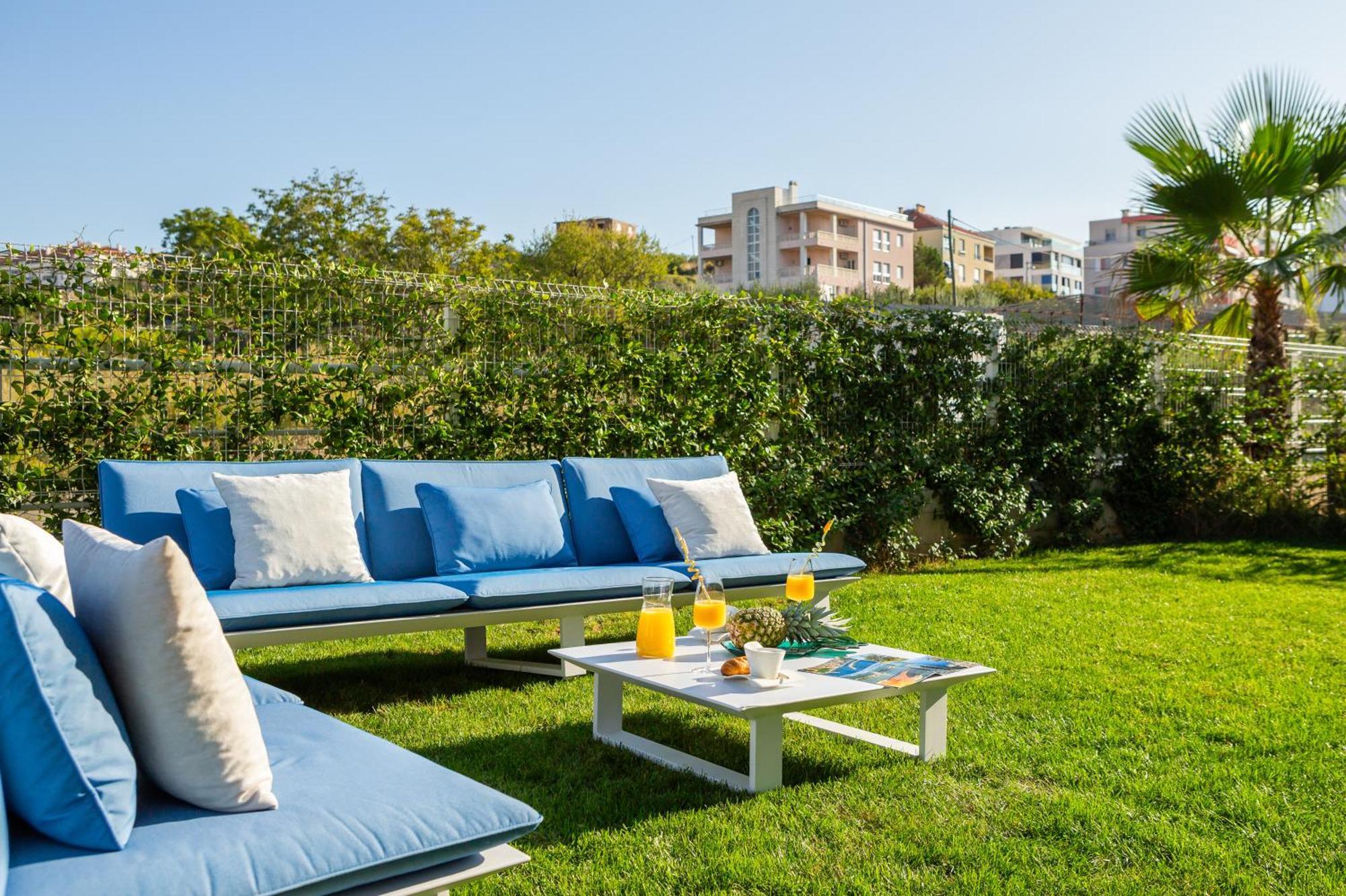 New Luxury With Private Heated Pool And Amazing Garden With Seaview Apartment Split