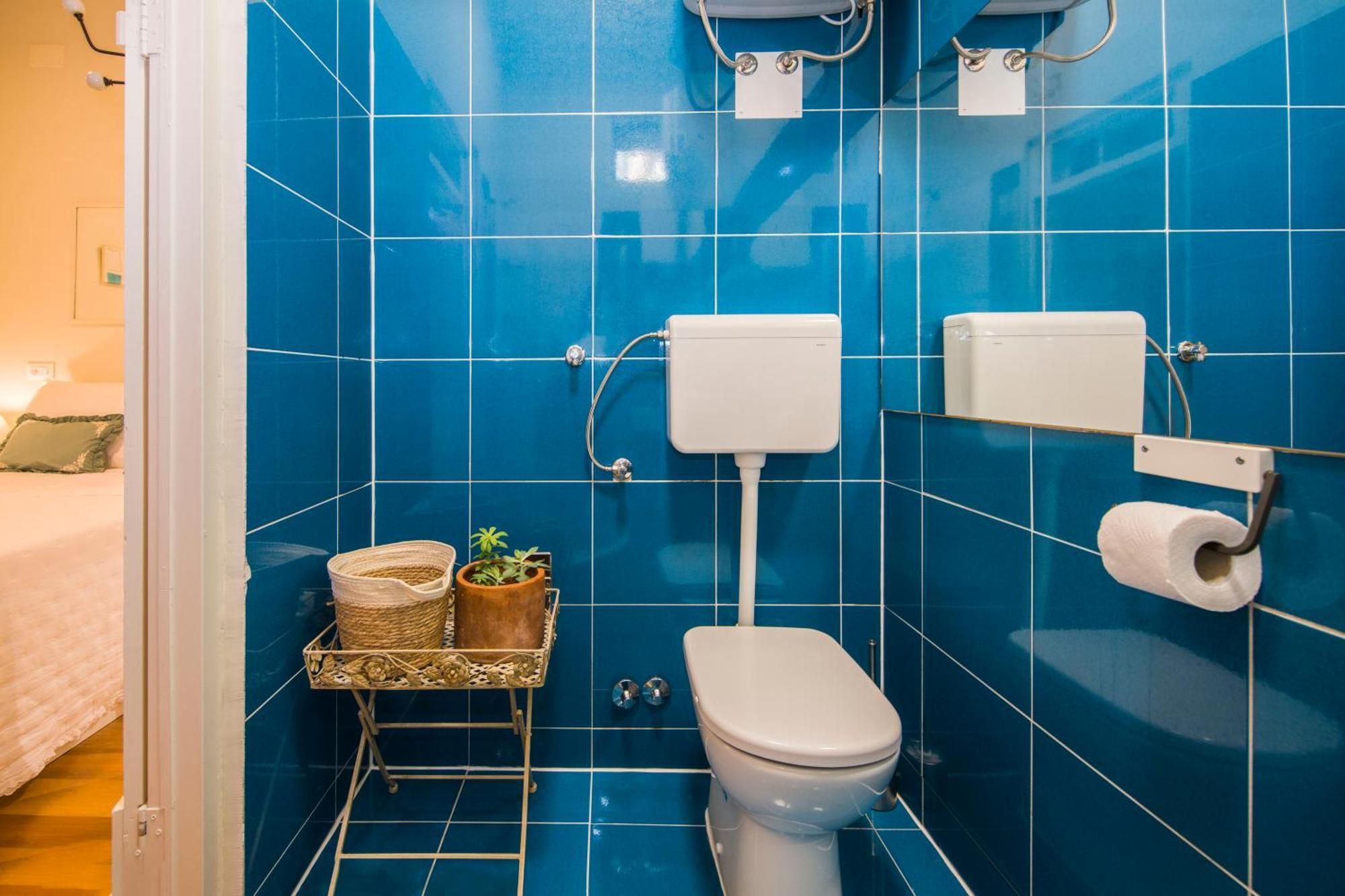 Hidden Luxury 2br With Terrace Apartment *