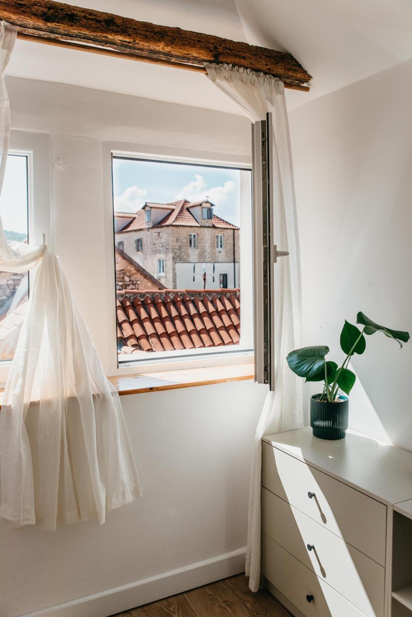 Pjaca Penthouse Apartment Split