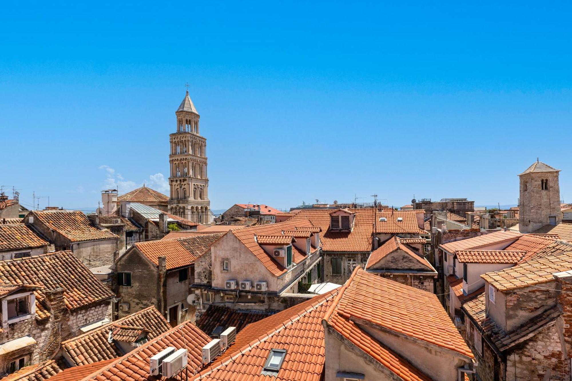 Apartment Luxury Dante With Terrace Split