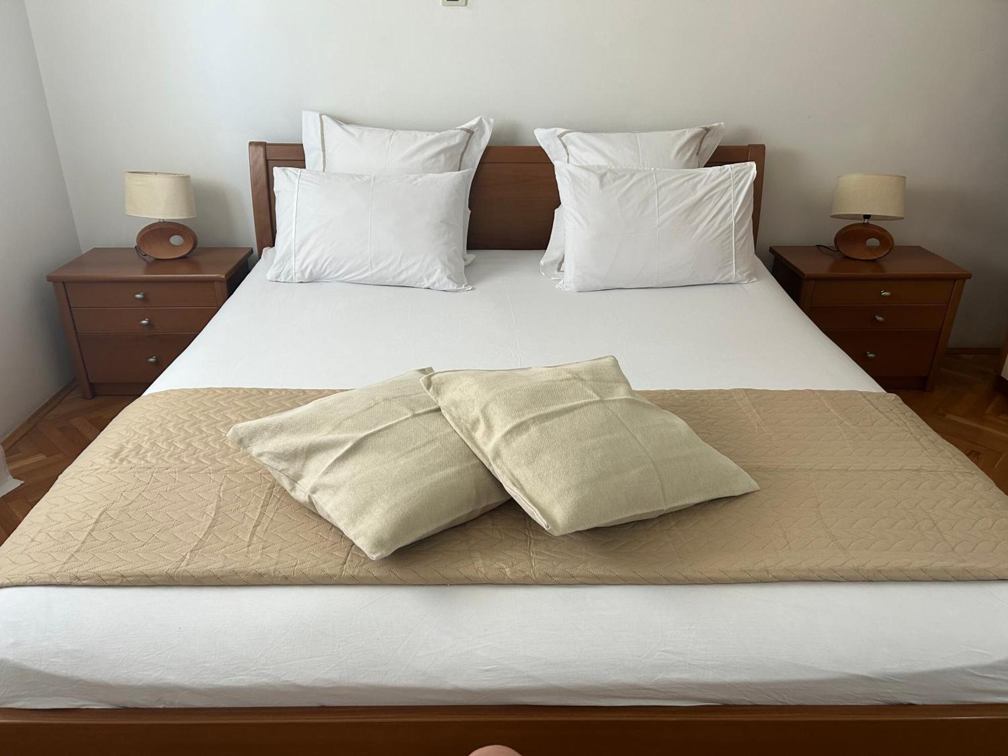 Lux View Apartment