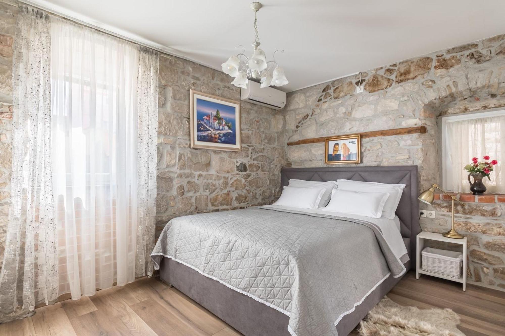 Gasthuis Apartments&rooms Petra