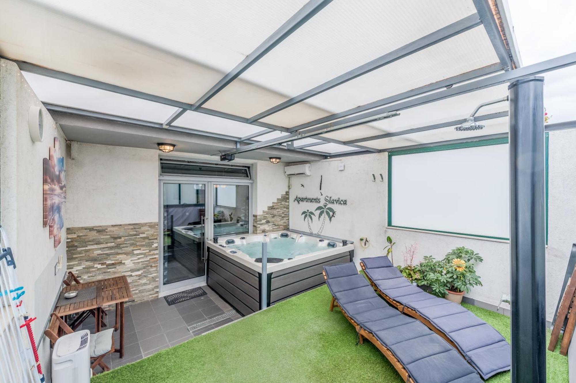 Slavica-new-with Jacuzzi Apartment Split