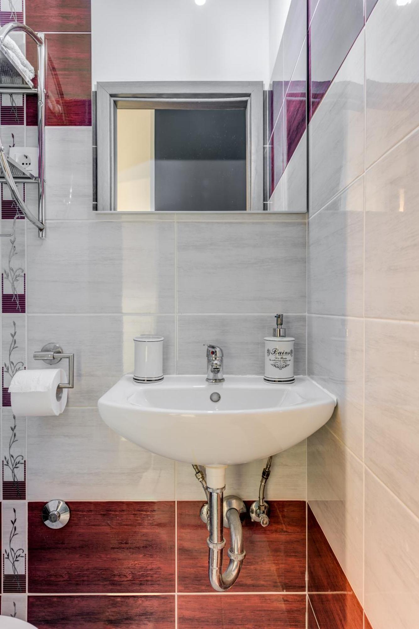 Slavica-new-with Jacuzzi Apartment *