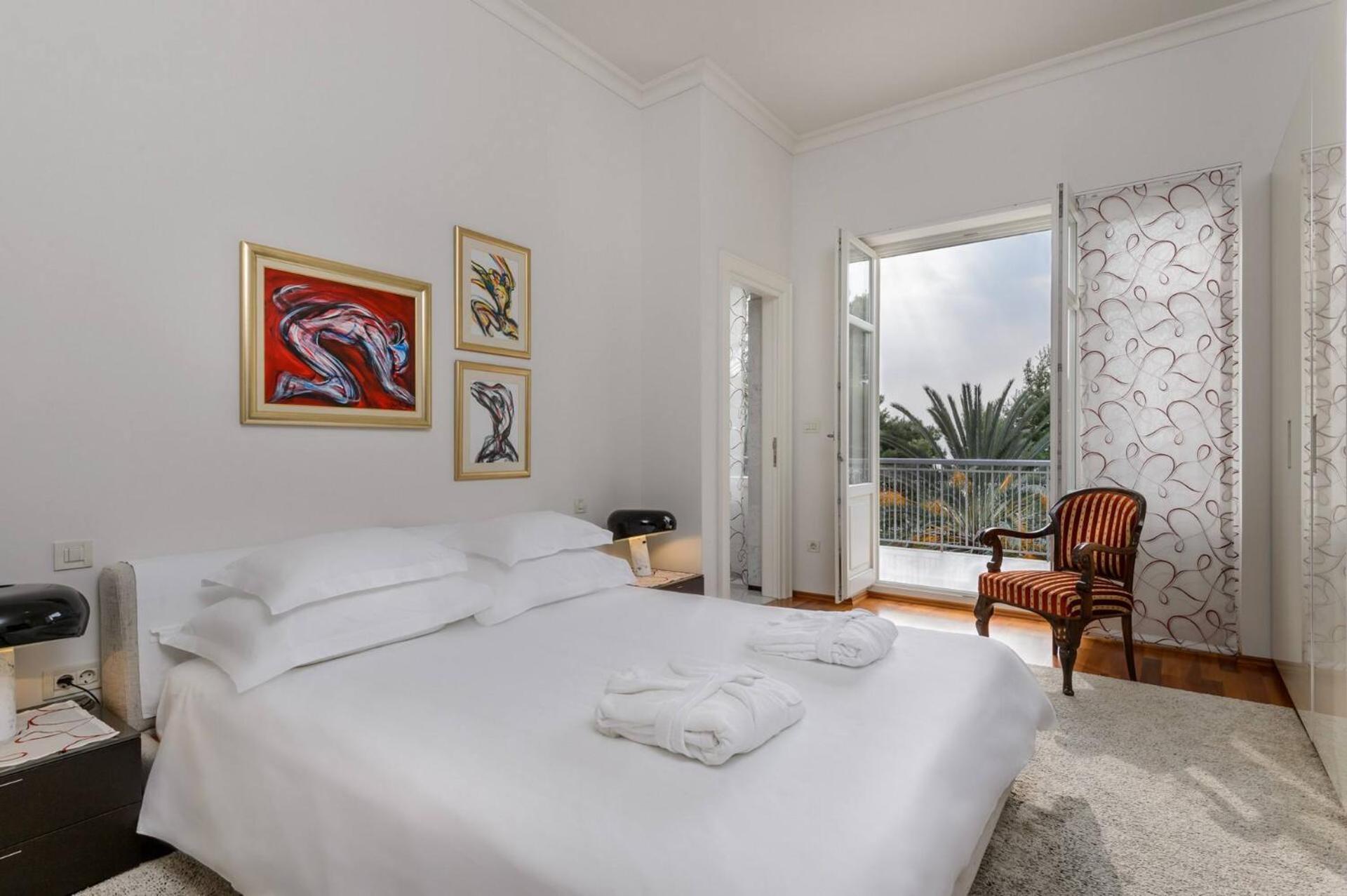 Villa Meje Heated Pool, Jacuzzi, Sauna Split