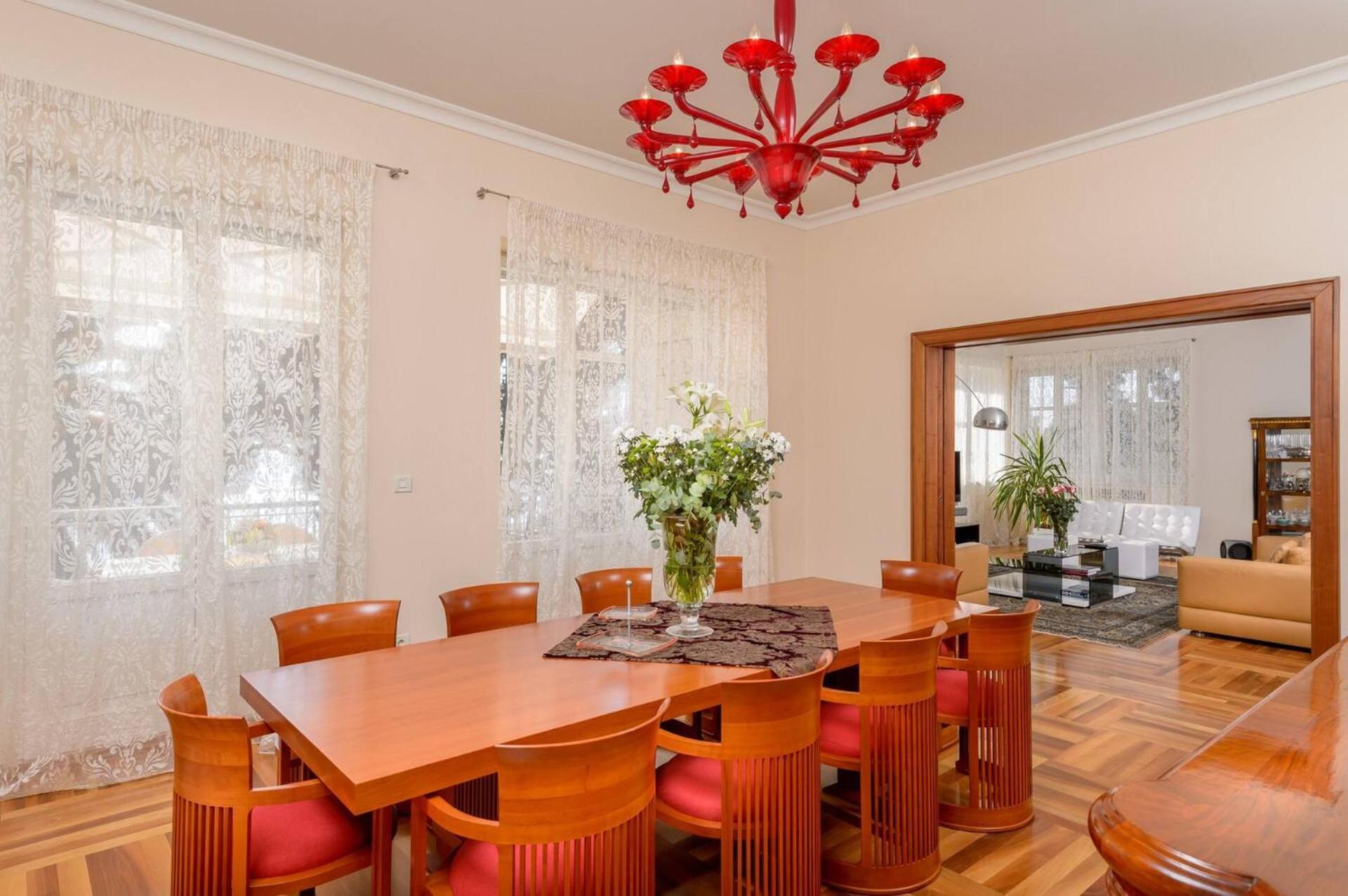 Meje Heated Pool, Jacuzzi, Sauna Villa Split