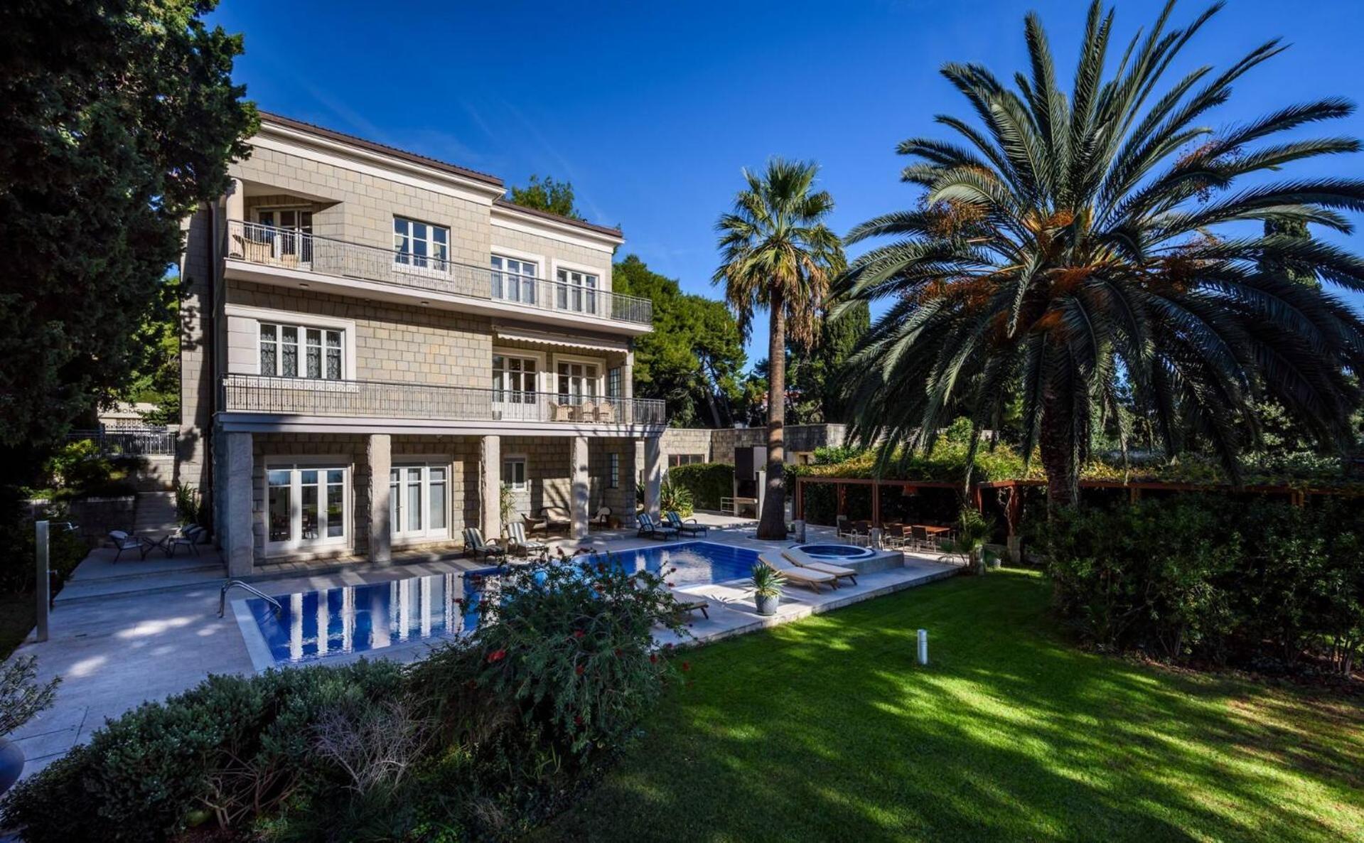Villa Meje Heated Pool, Jacuzzi, Sauna *