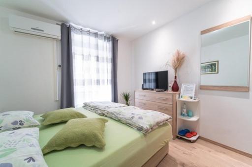 Apartment Charming In Old Town Split