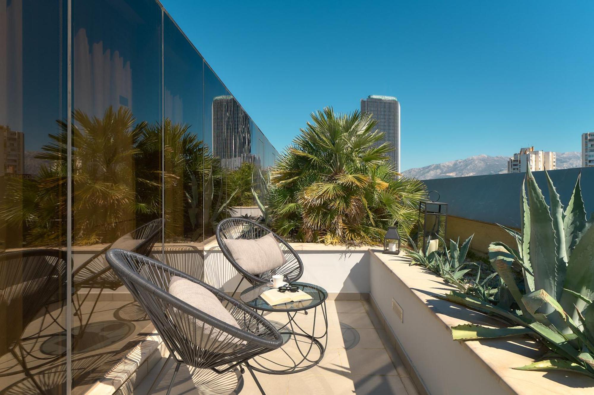 Atrium Hotel 5*