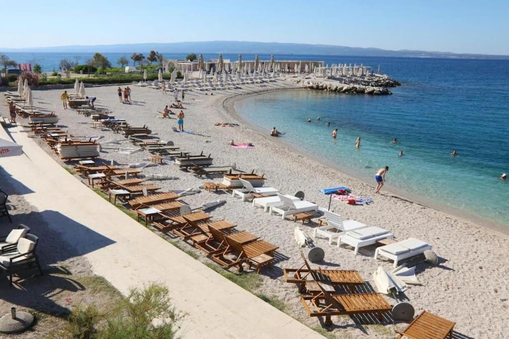 Znjan 50m ----seasun&relax---- Location * Split