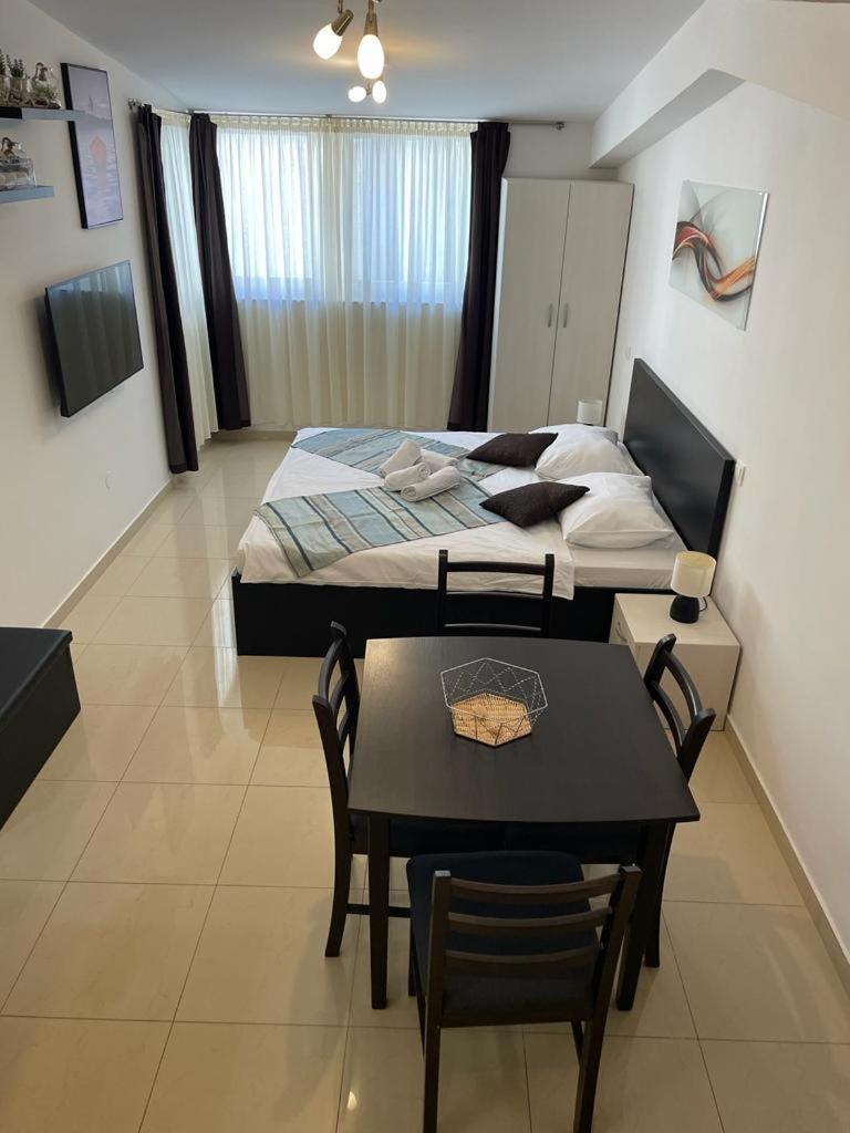 Piazza Square City Top Centre Apartamento