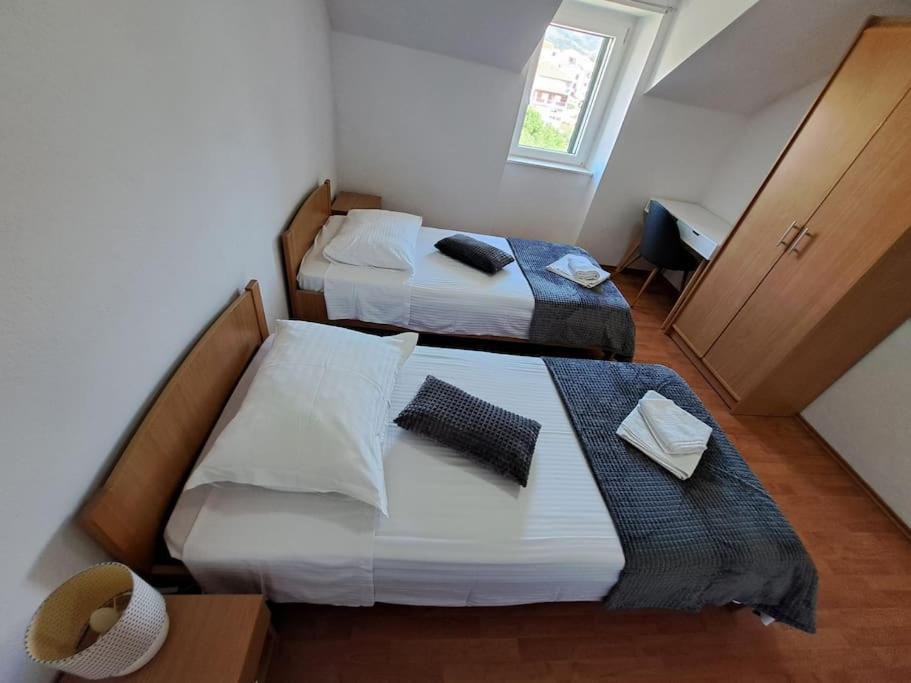Mario-50m From The Beach,terrace With Sea View! * Split