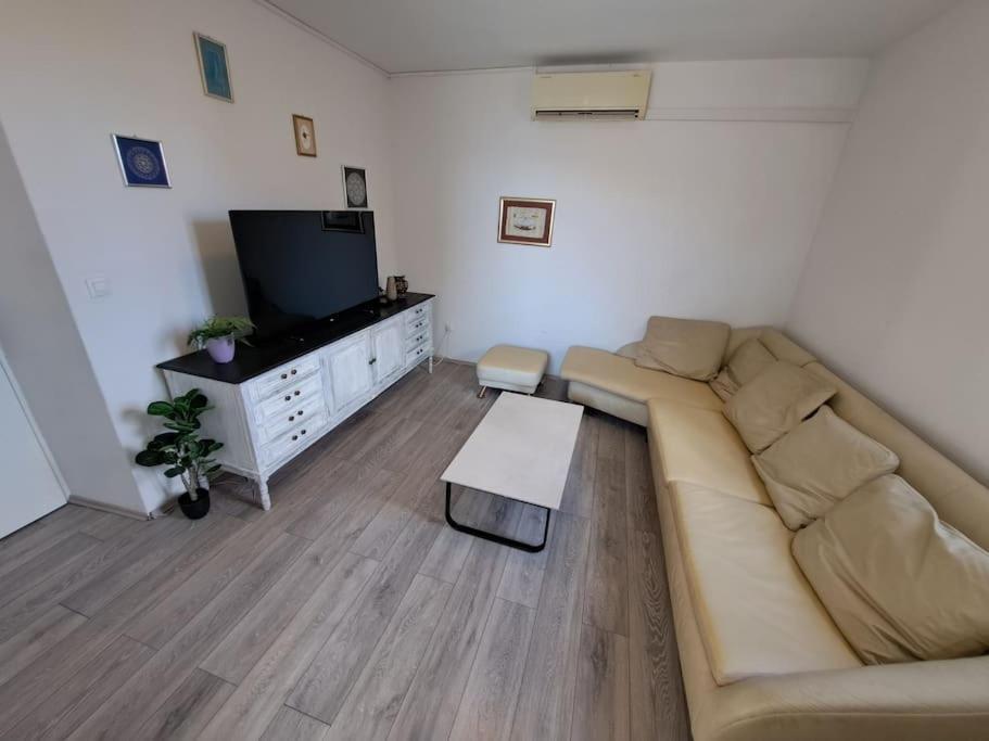 Mario-50m From The Beach,terrace With Sea View! Split