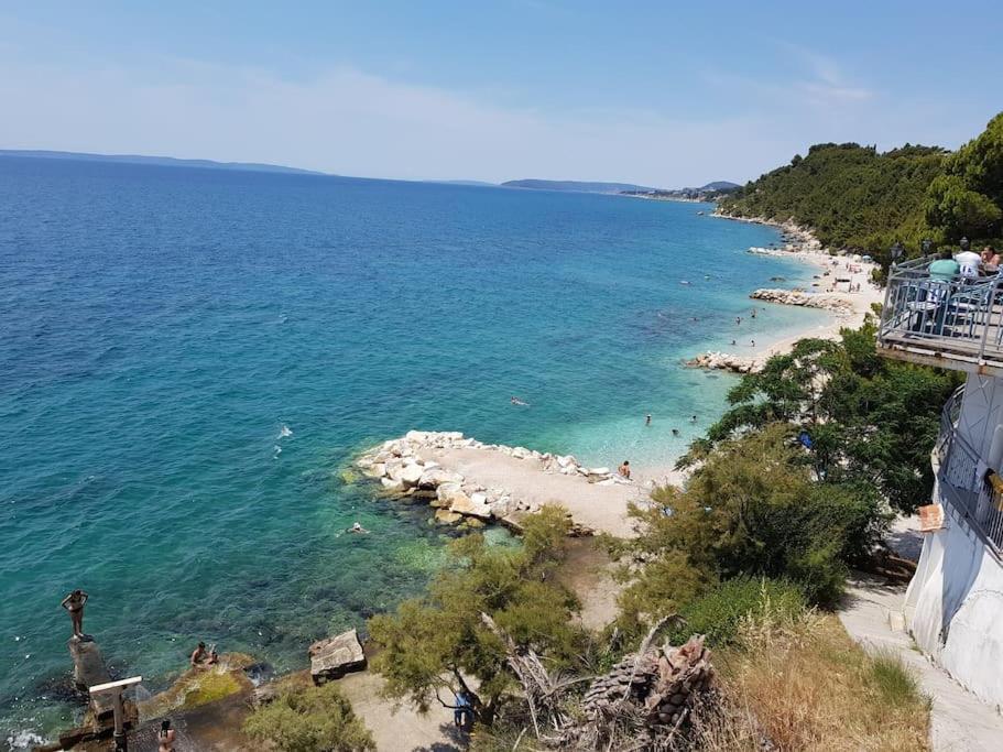 Apartment Mario-50m From The Beach,terrace With Sea View! Split