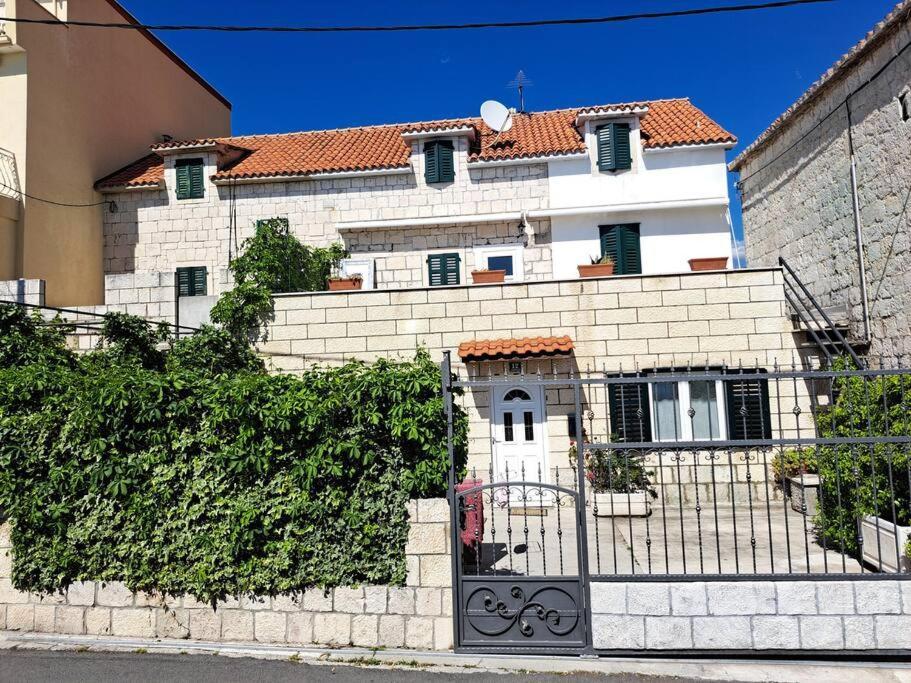 Mario-50m From The Beach,terrace With Sea View! Apartment *