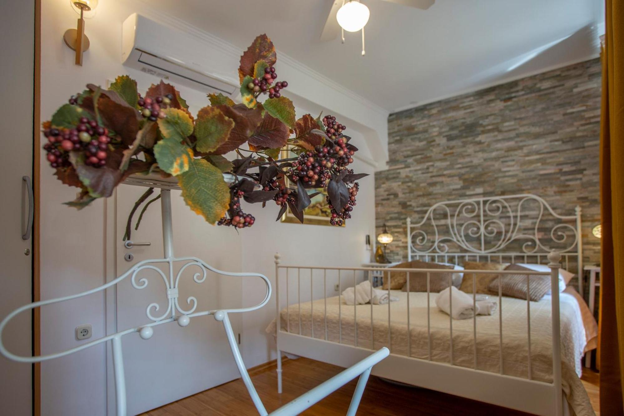 Theatre Apartamento *
