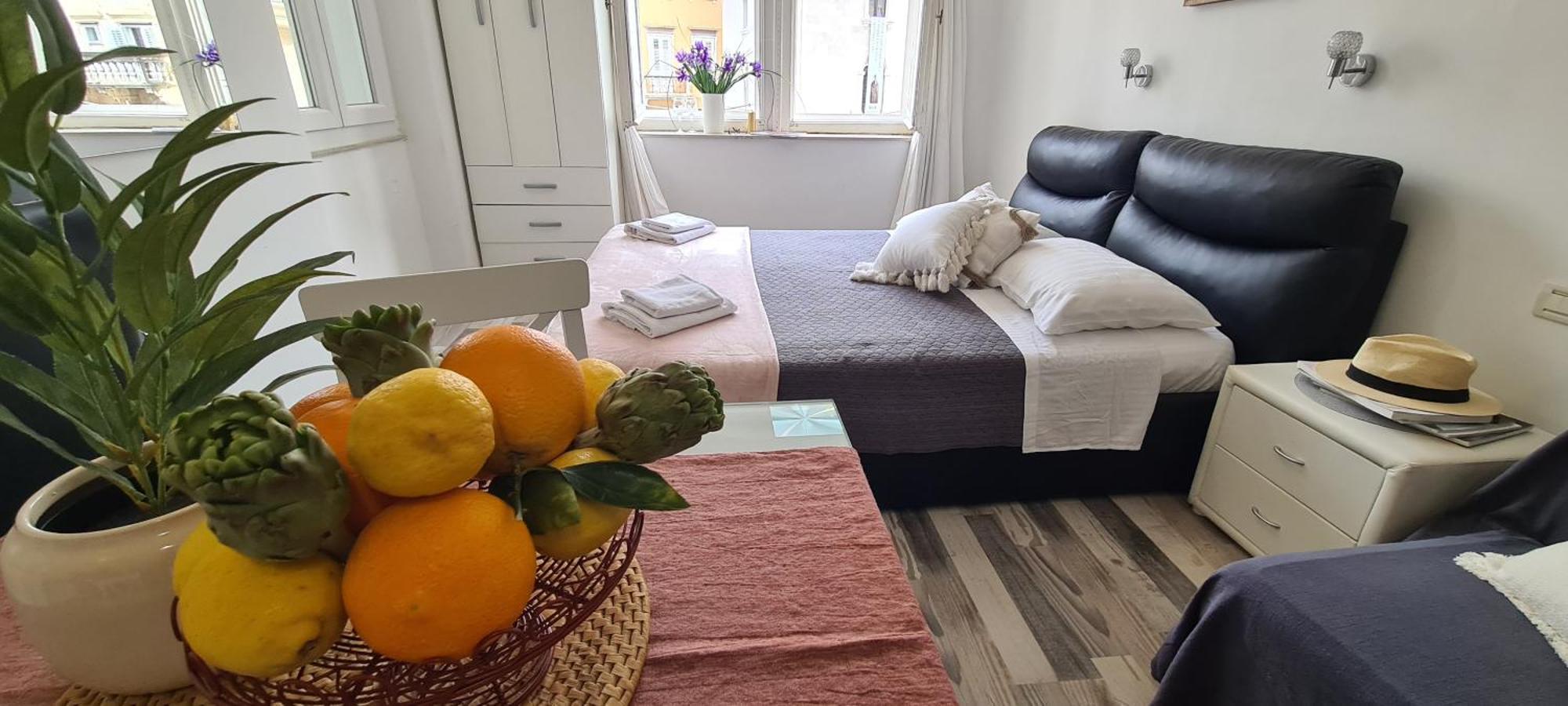 Apartman Old Square View *