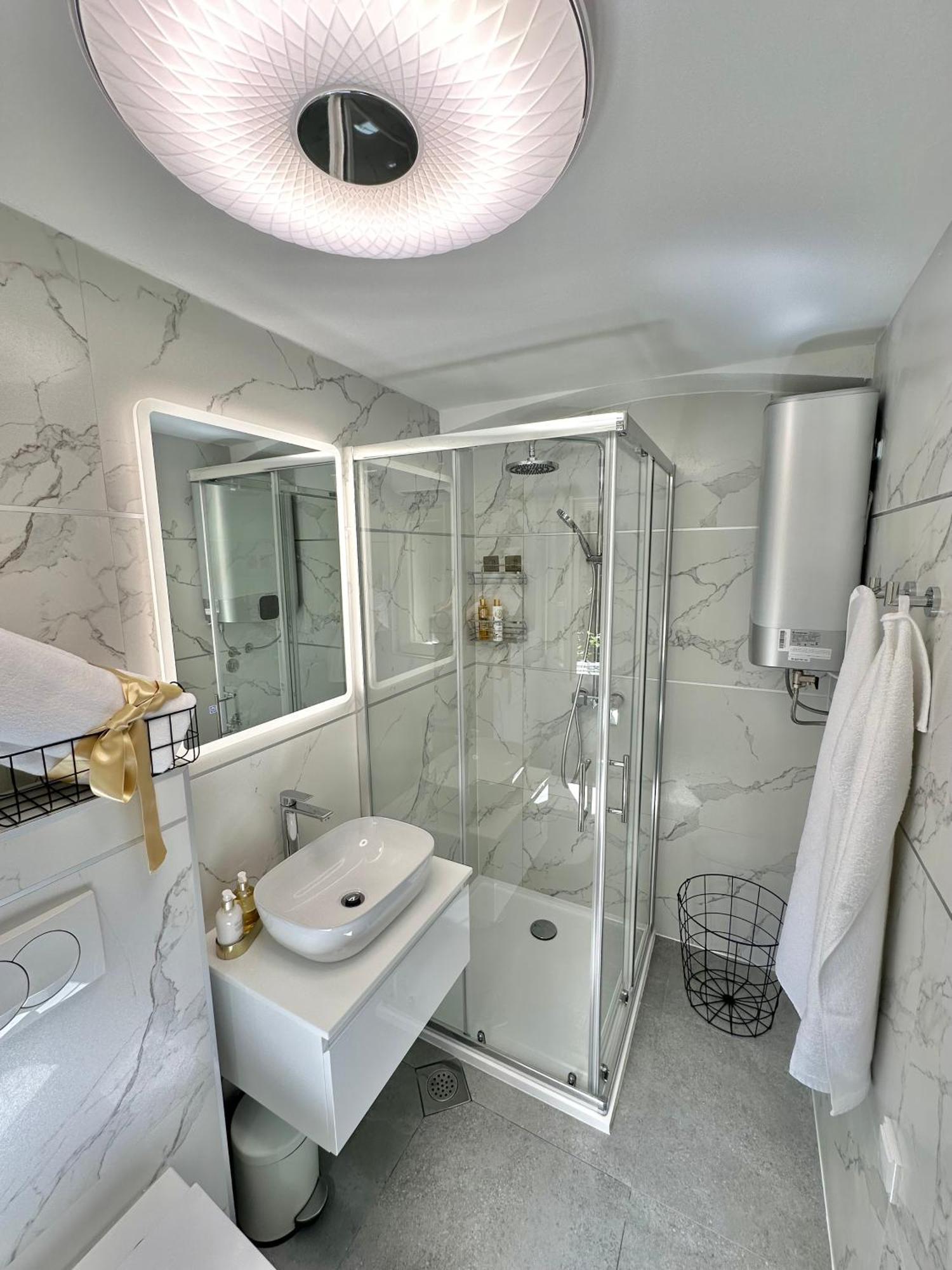 Diocletian Wine Studio Apartment Split
