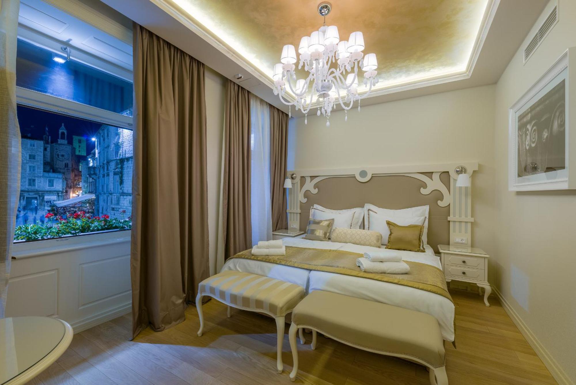 Hotel Piazza Heritage 4*