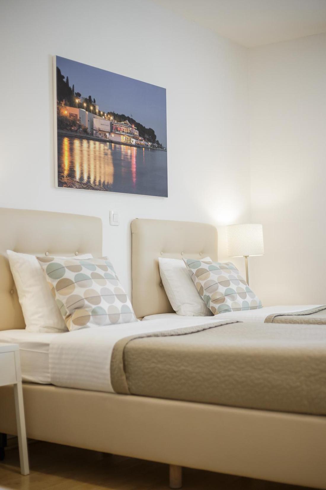 Aspalathos - With Free Parking, Near The Beach, A Few Minutes' Walking Distance To The Unesco Palace Split